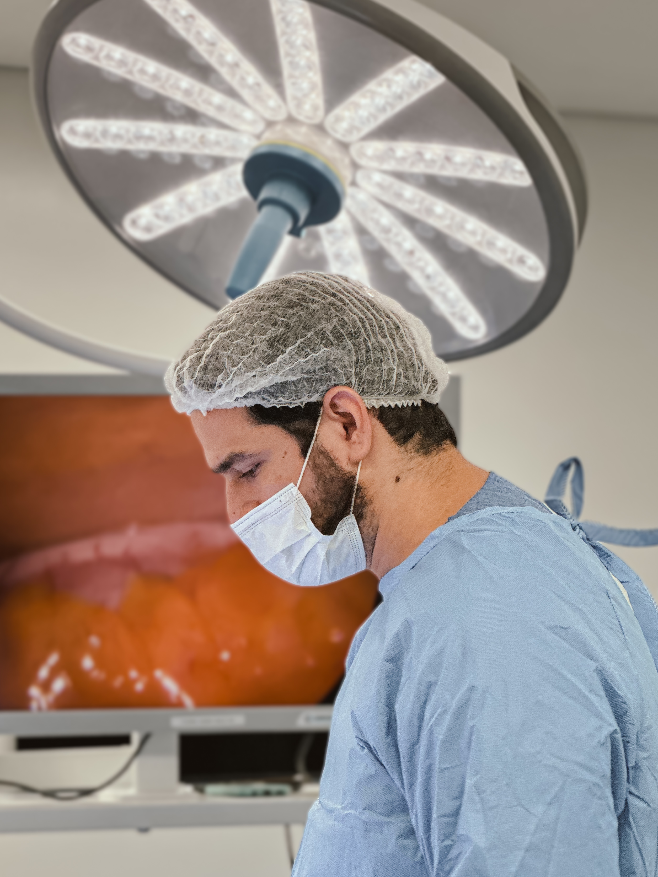 Dr. Vitor Sarmento Carneiro - Cirurgião Oncológico